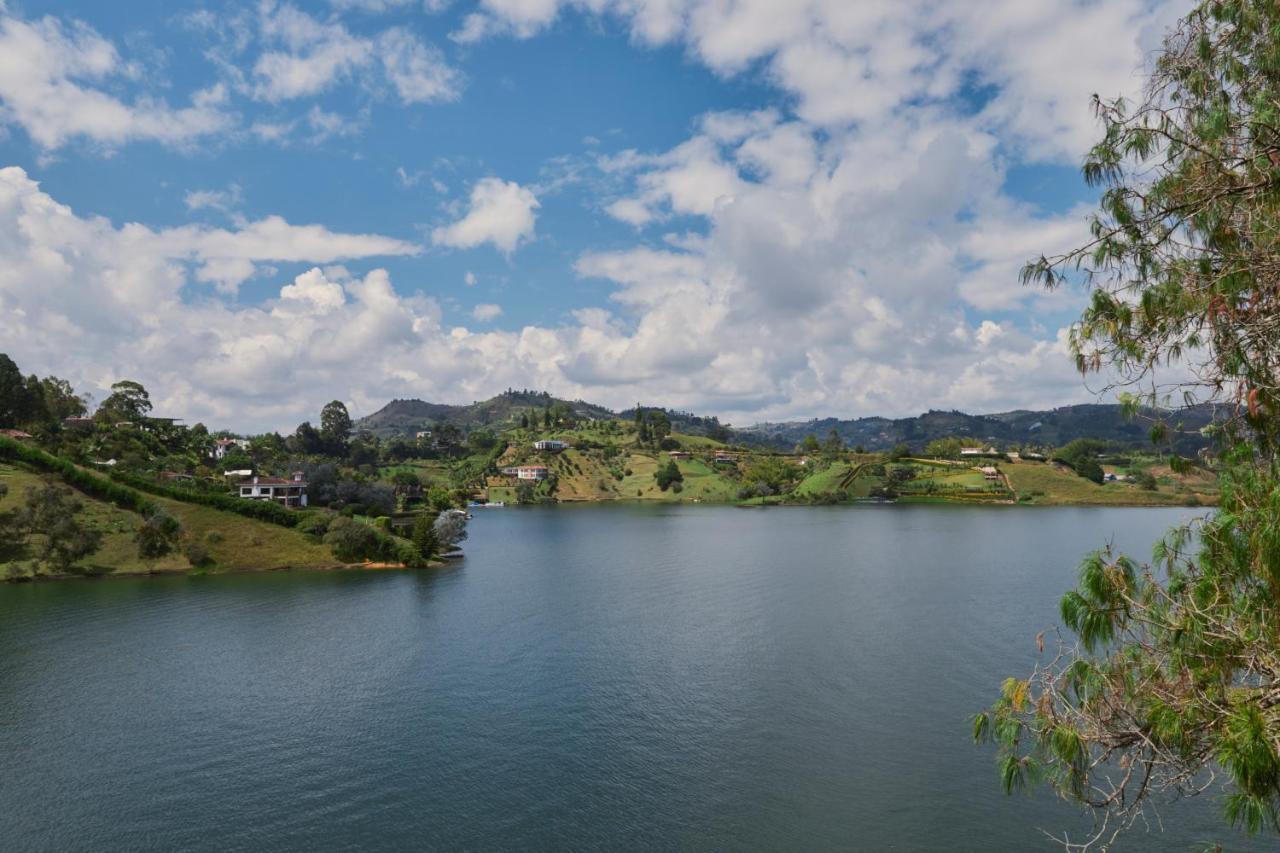 La Pausa Hotelbistro Guatape Luaran gambar